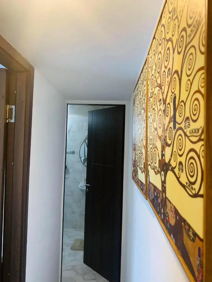 AIA Apartment