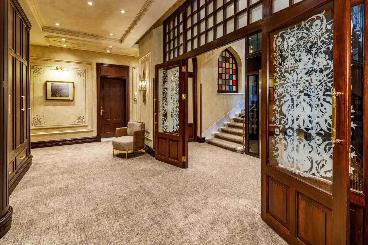 Cronton Design Hotel