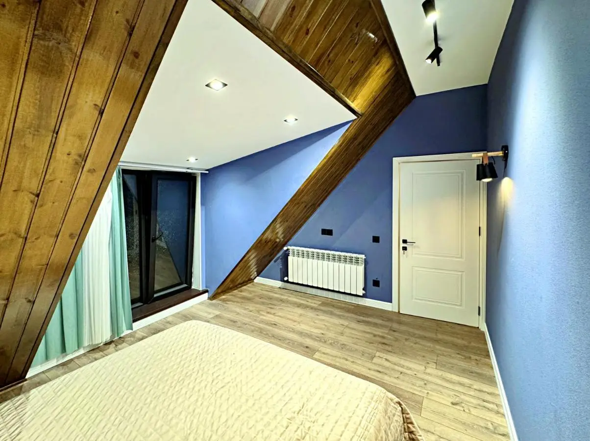 Black A-Frame Luxury Chalet & Pool