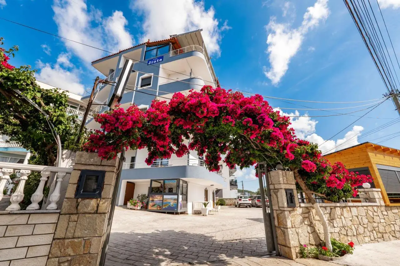 Villa JIOTA