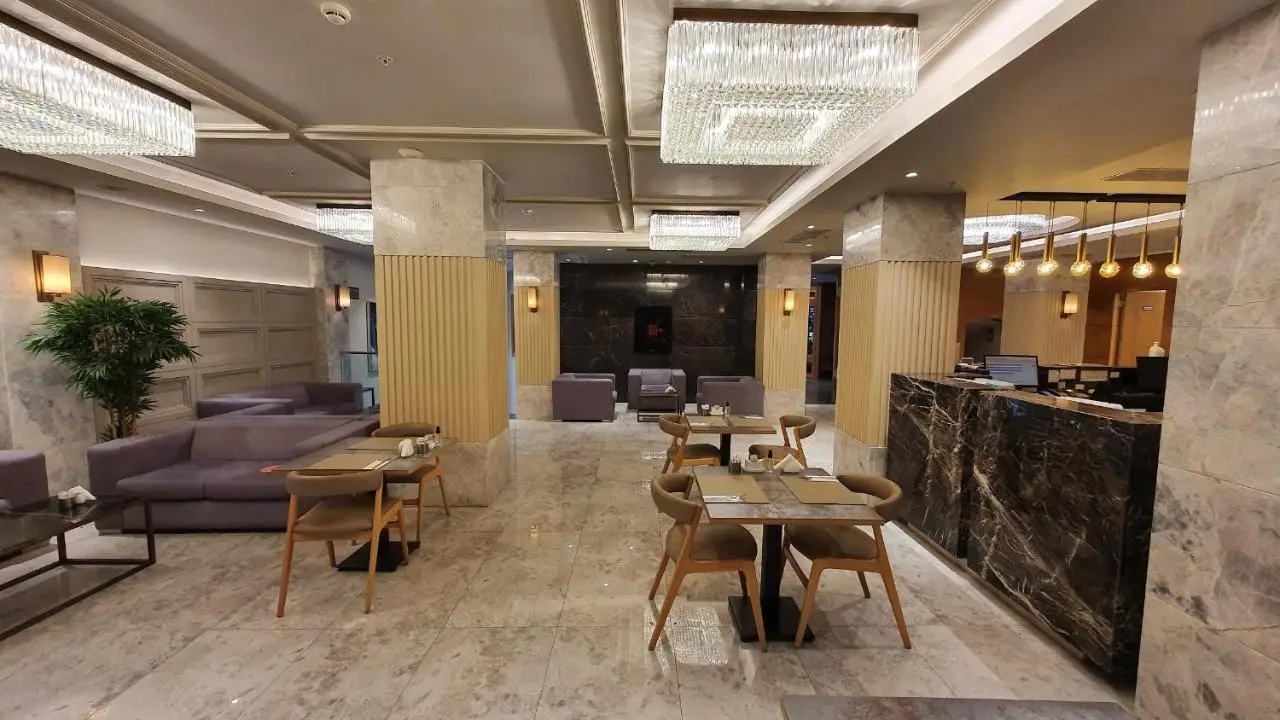 Golden Royal Hotel & SPA