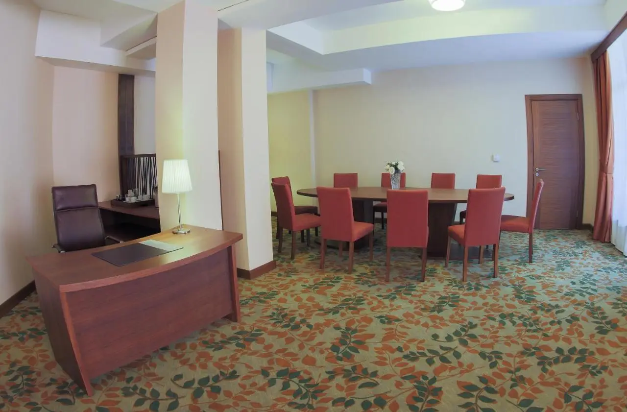 El Resort Hotel