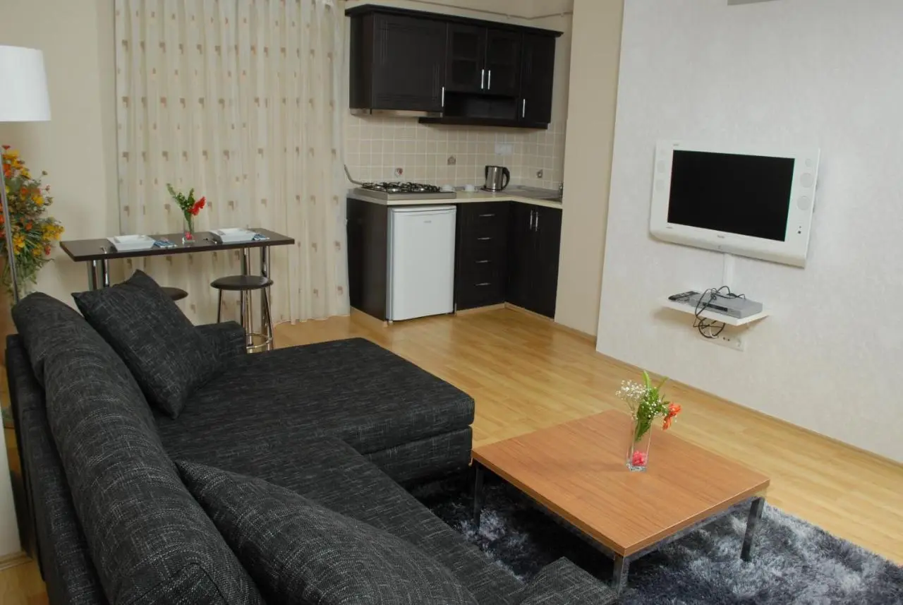 Airport Residence