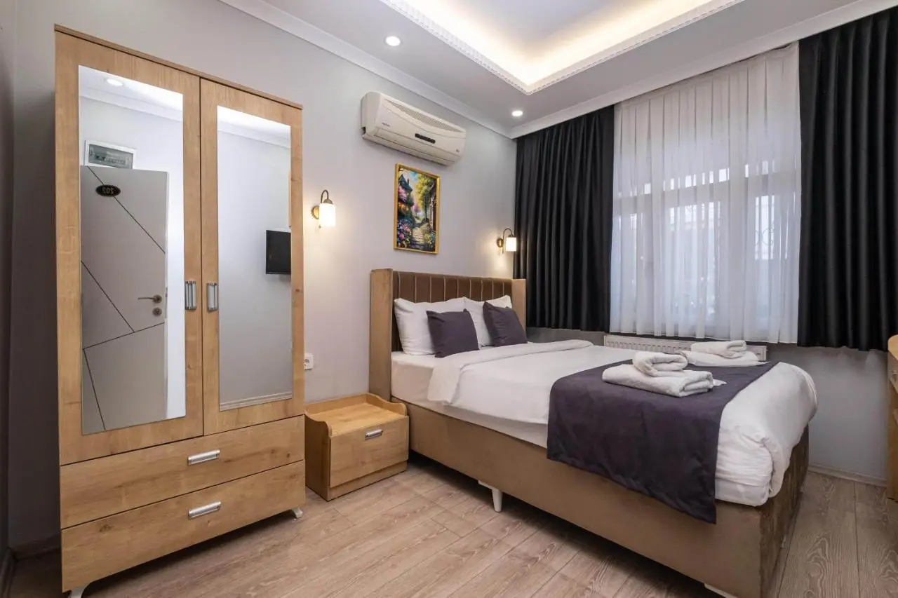 Family Istanbul Hotel