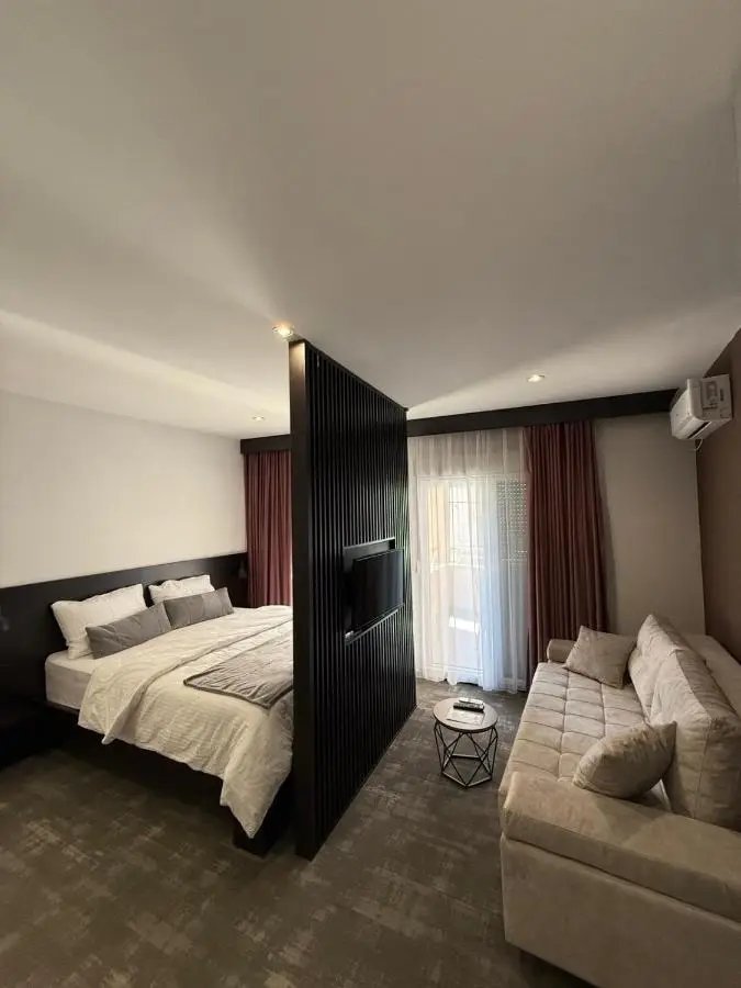 Apartments & Rooms Villa Zaad FREE PRIVATE PARKING