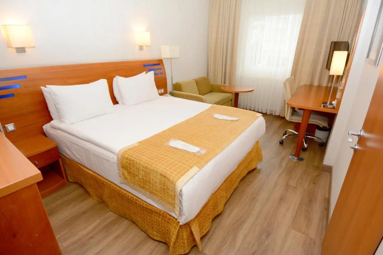 Holiday Inn Istanbul City by IHG