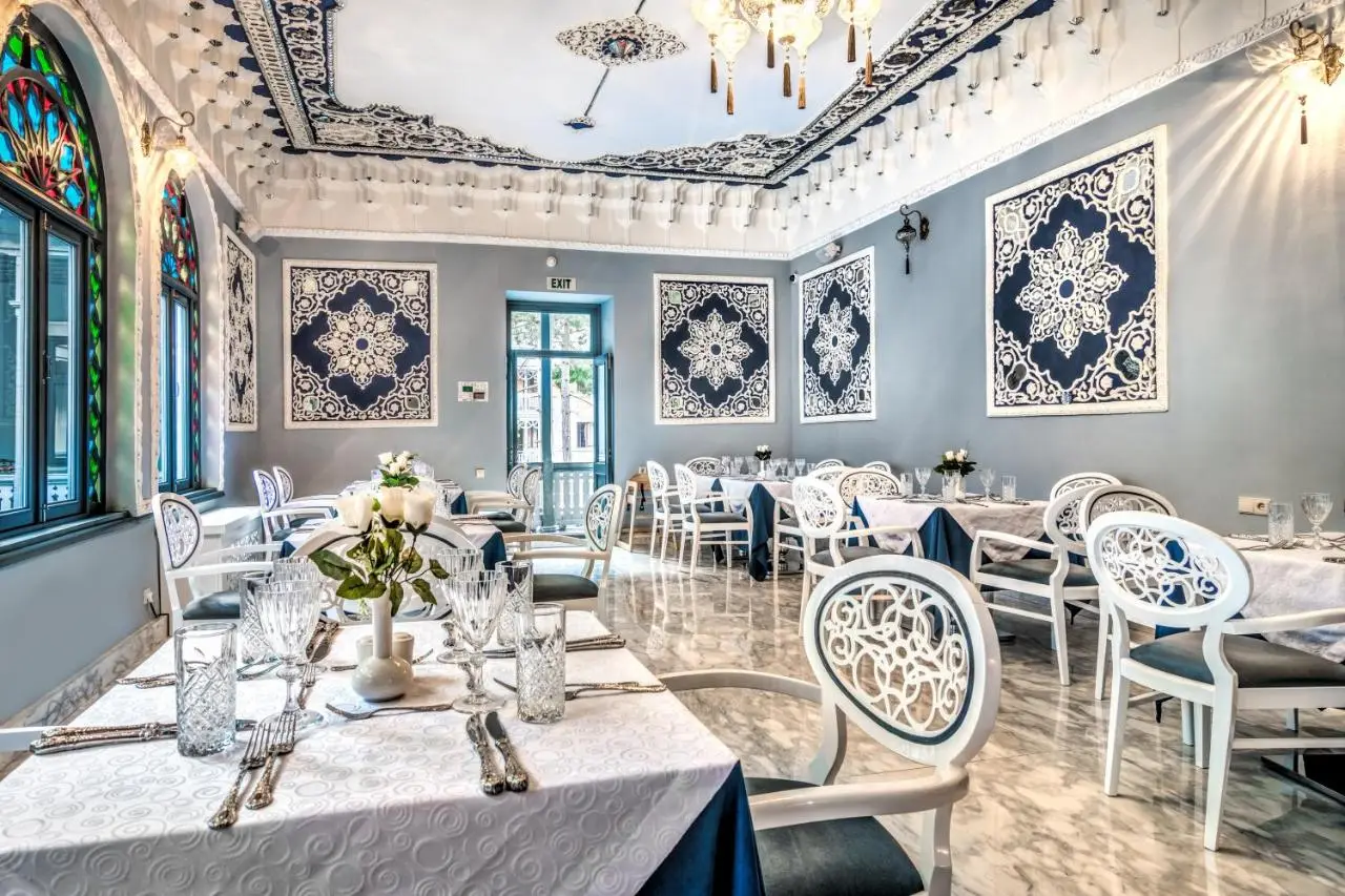 Golden Tulip Borjomi