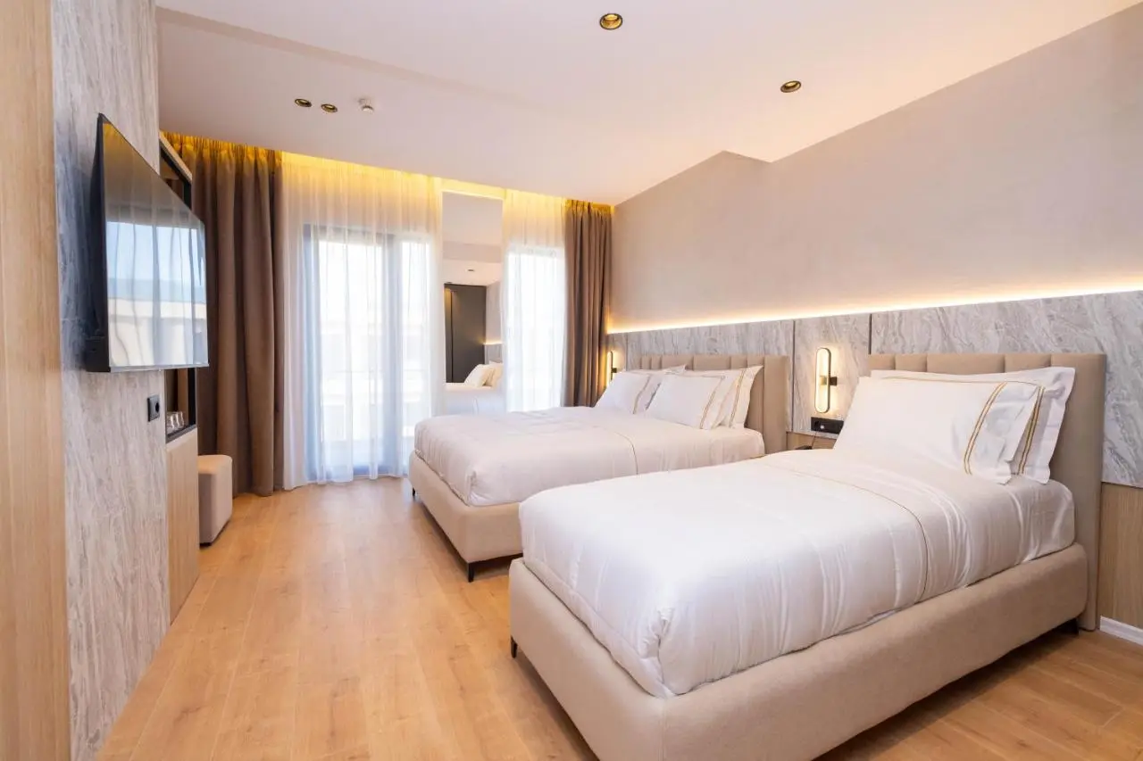 Tris3 Hotel