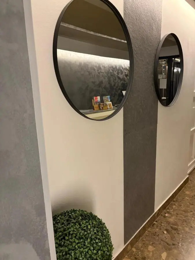 Hotel Sokak