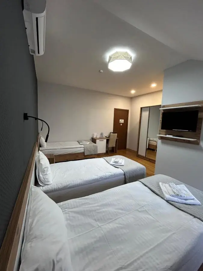10 KEYS Boutique Hotel