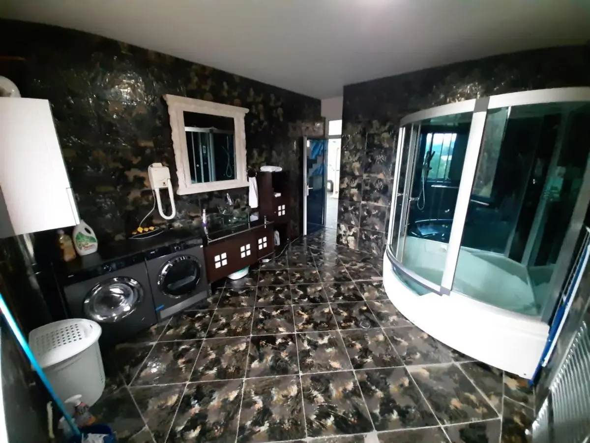 Sarajevo Deluxe penthouse and pool