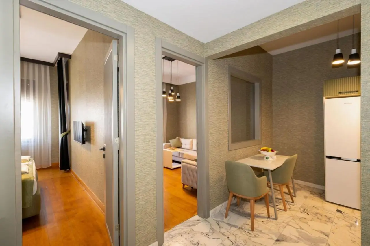 Monev Suites Hotel