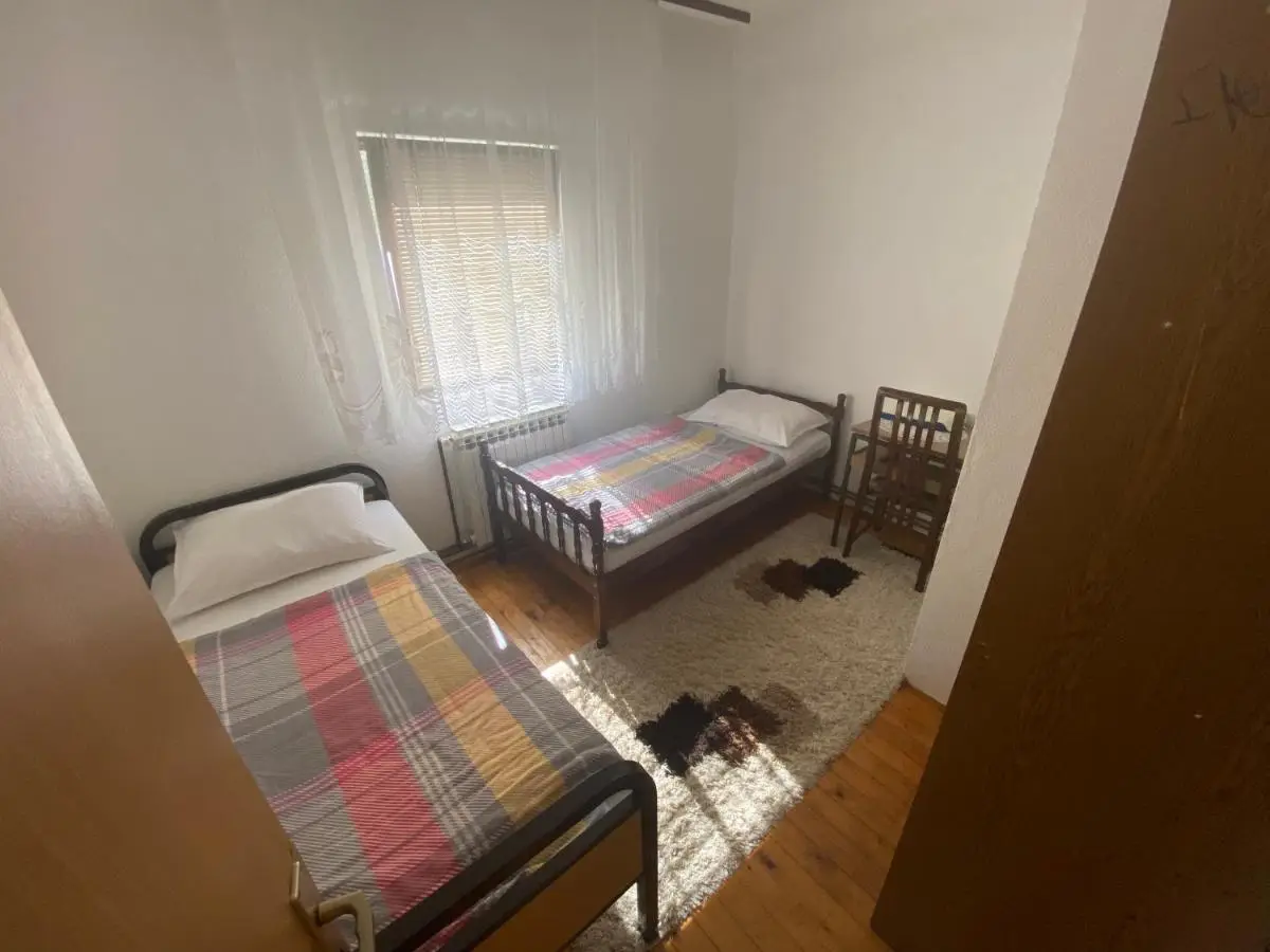 Lav Apartments