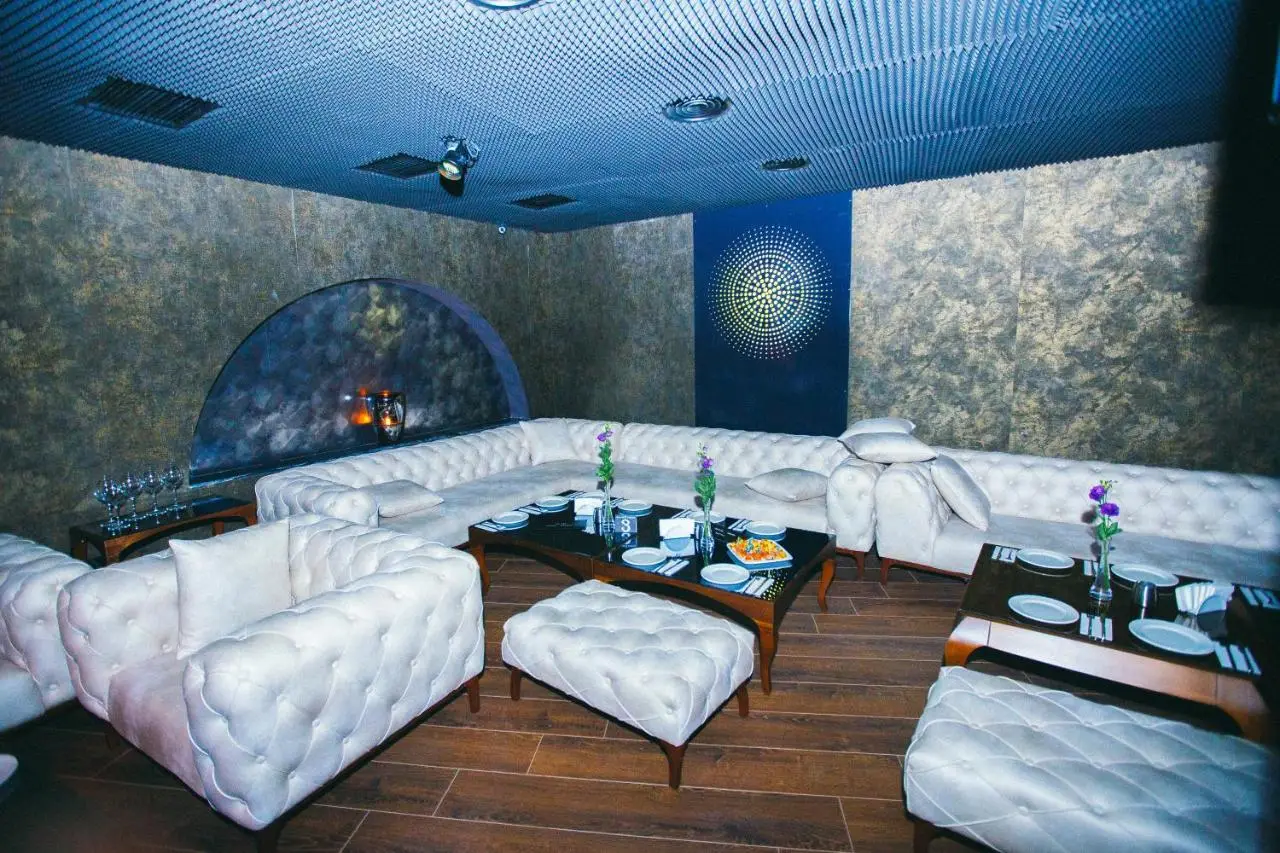 Colosseum Marina Hotel