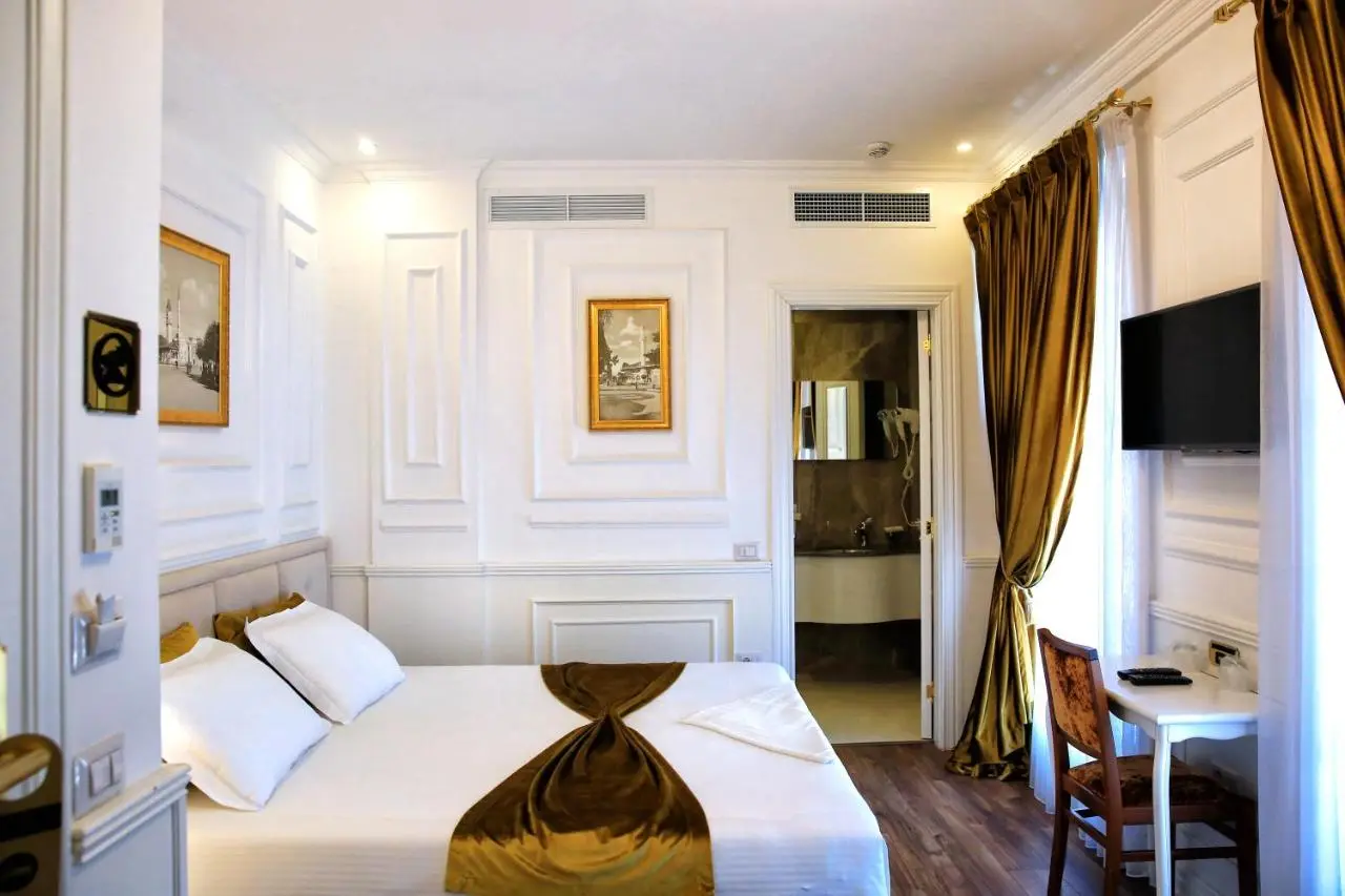 Eler Hotel