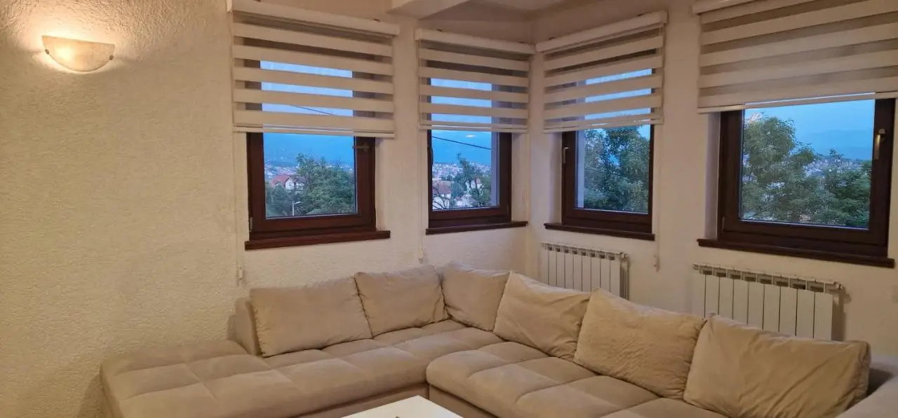 Panorama house