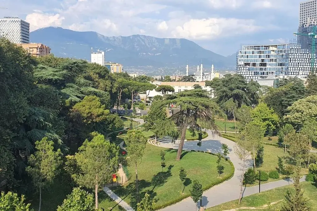 Center Apartment Tirana