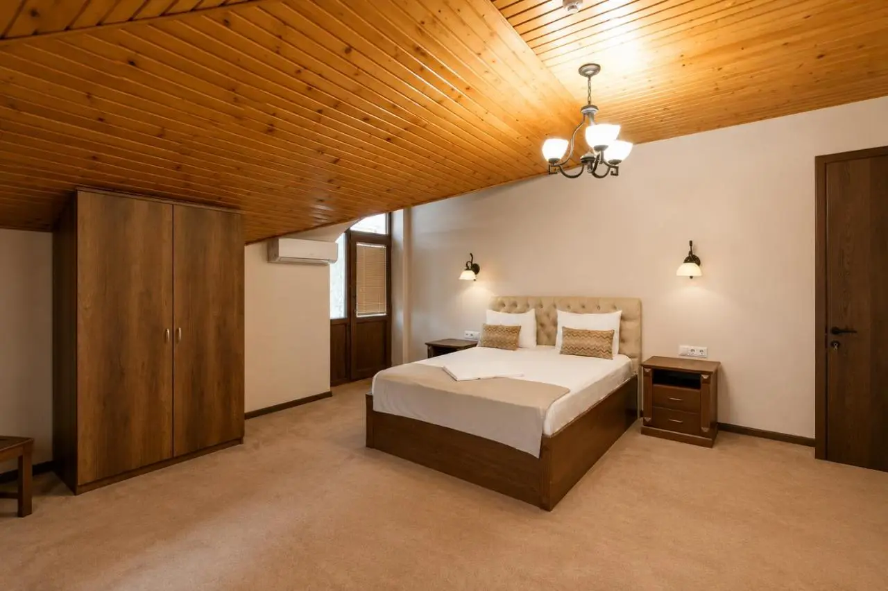 Hotel Imperial House