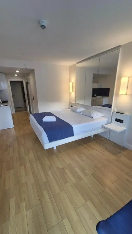 best VIP HOTEL panorama suites IN batumi R