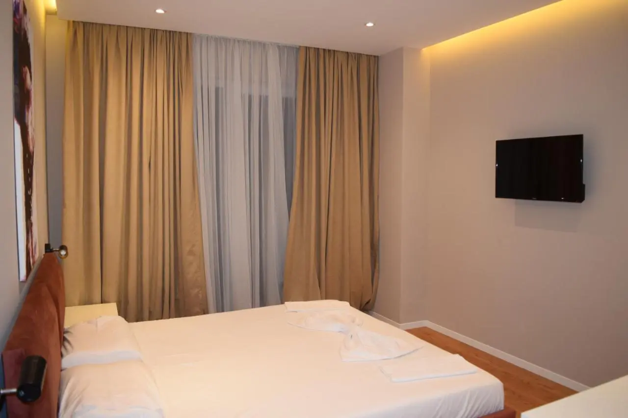 Star Hotel