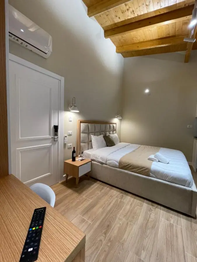 Arial Penthouse Suites