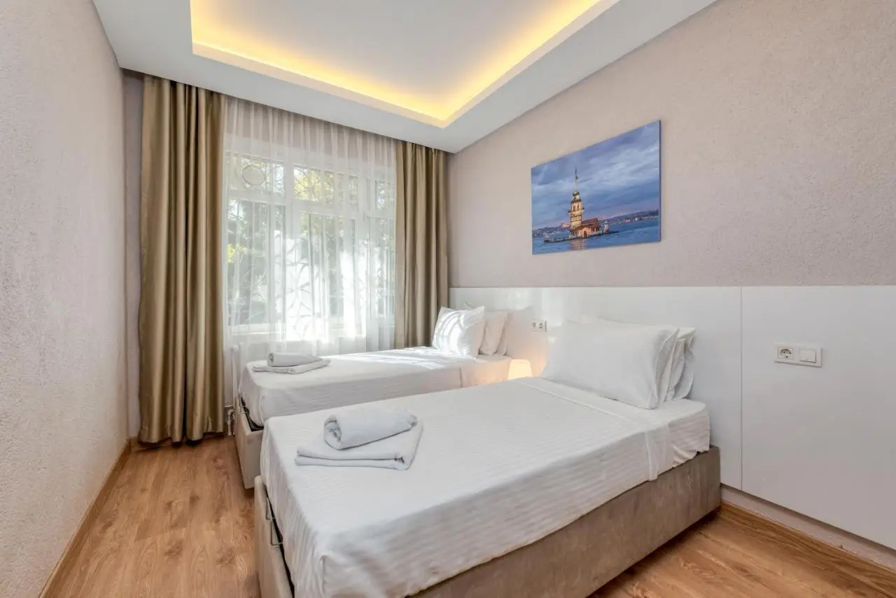 Port Apart Hotel