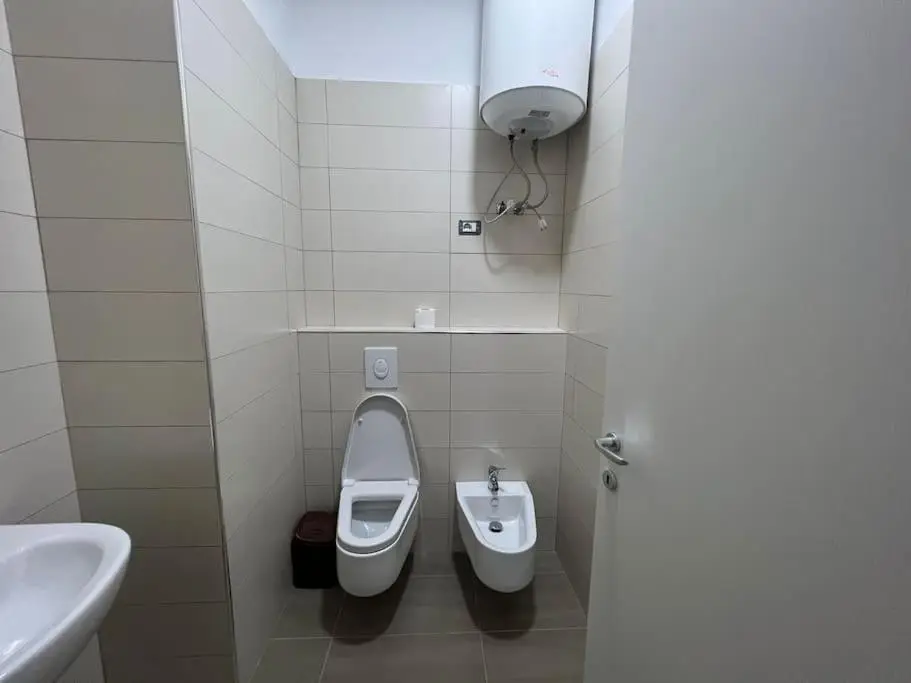 Thyamis Apartment