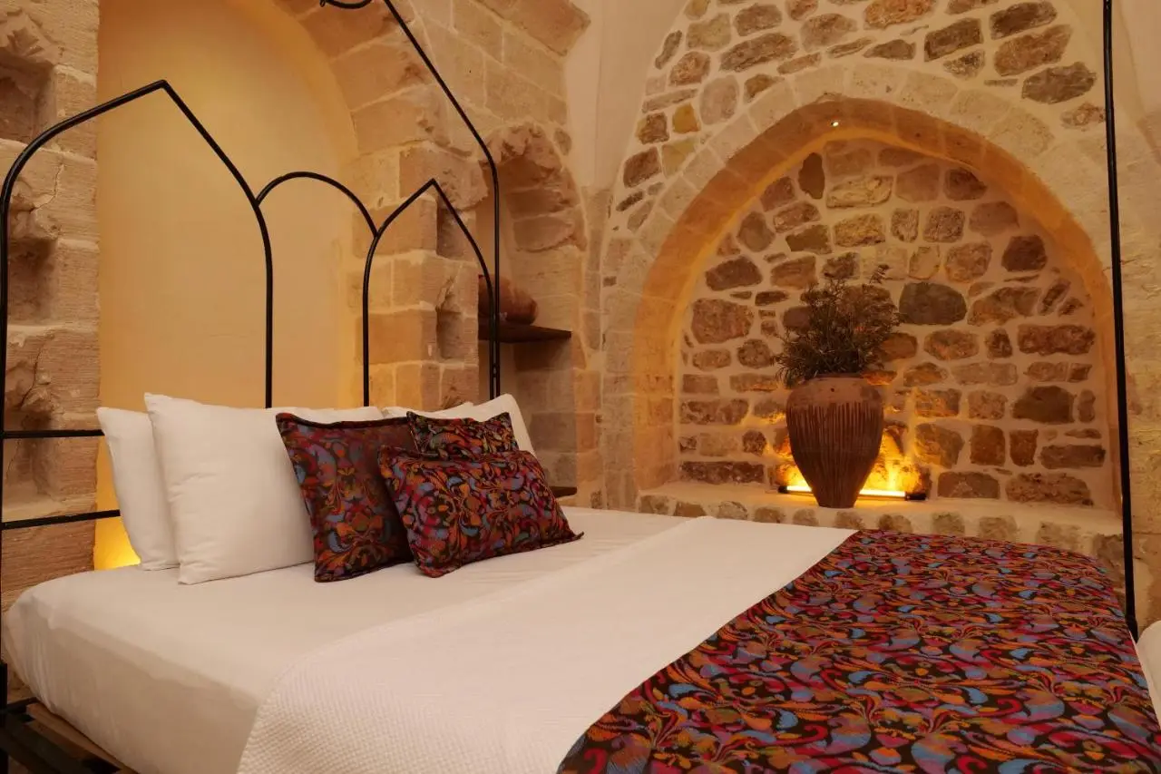 Mezova Otel