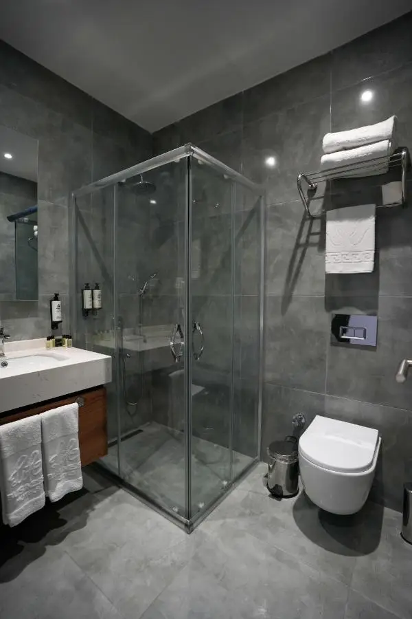 Business Life Hotel Güneşli