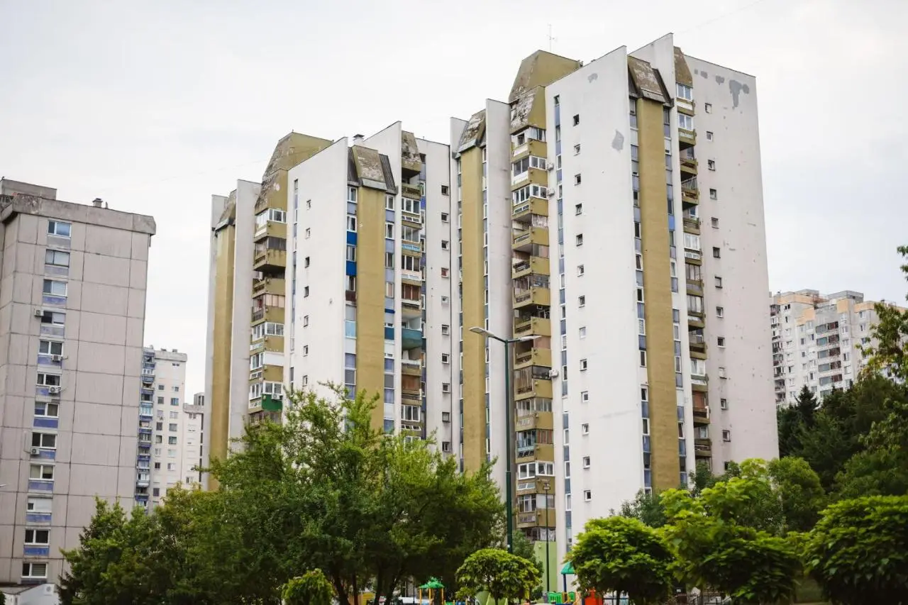 Central Apartment 44