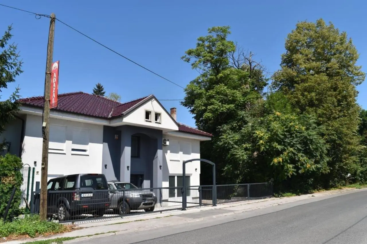 Villa Aleja
