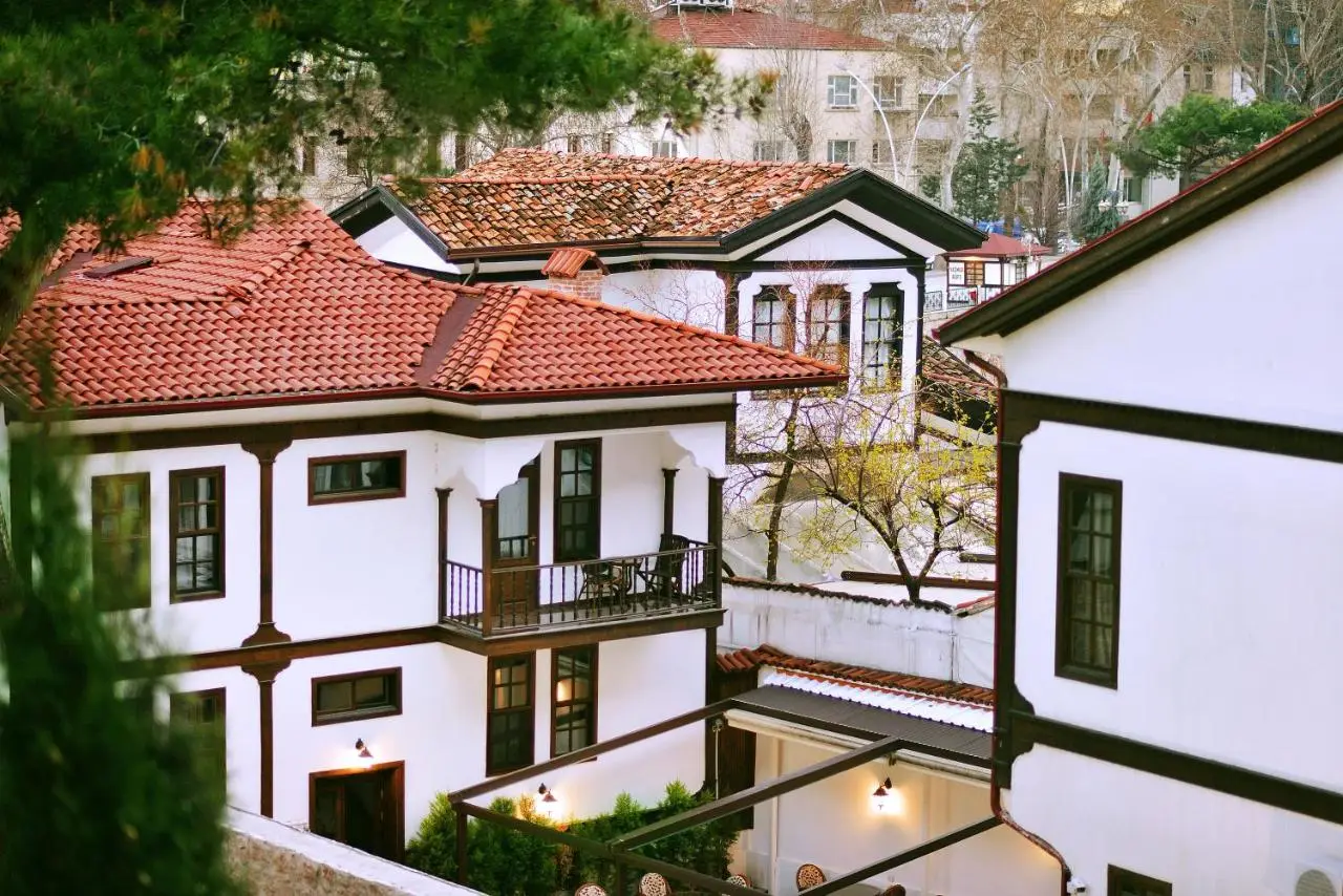 Uluhan Hotel