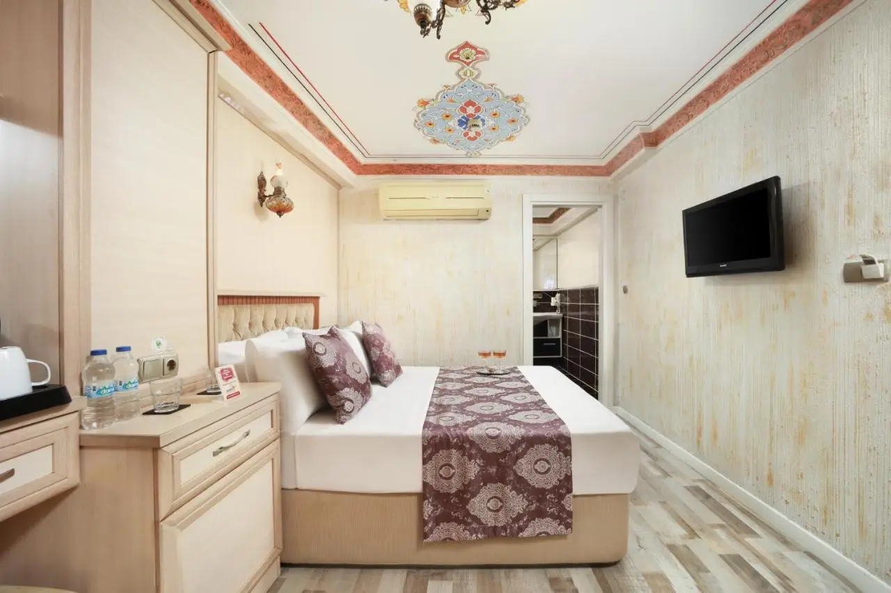 Aldem Hotel
