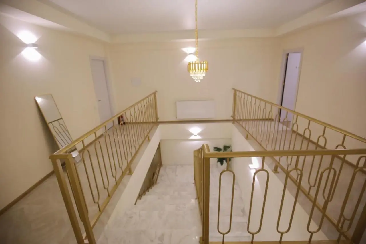 Hotel Caucasus