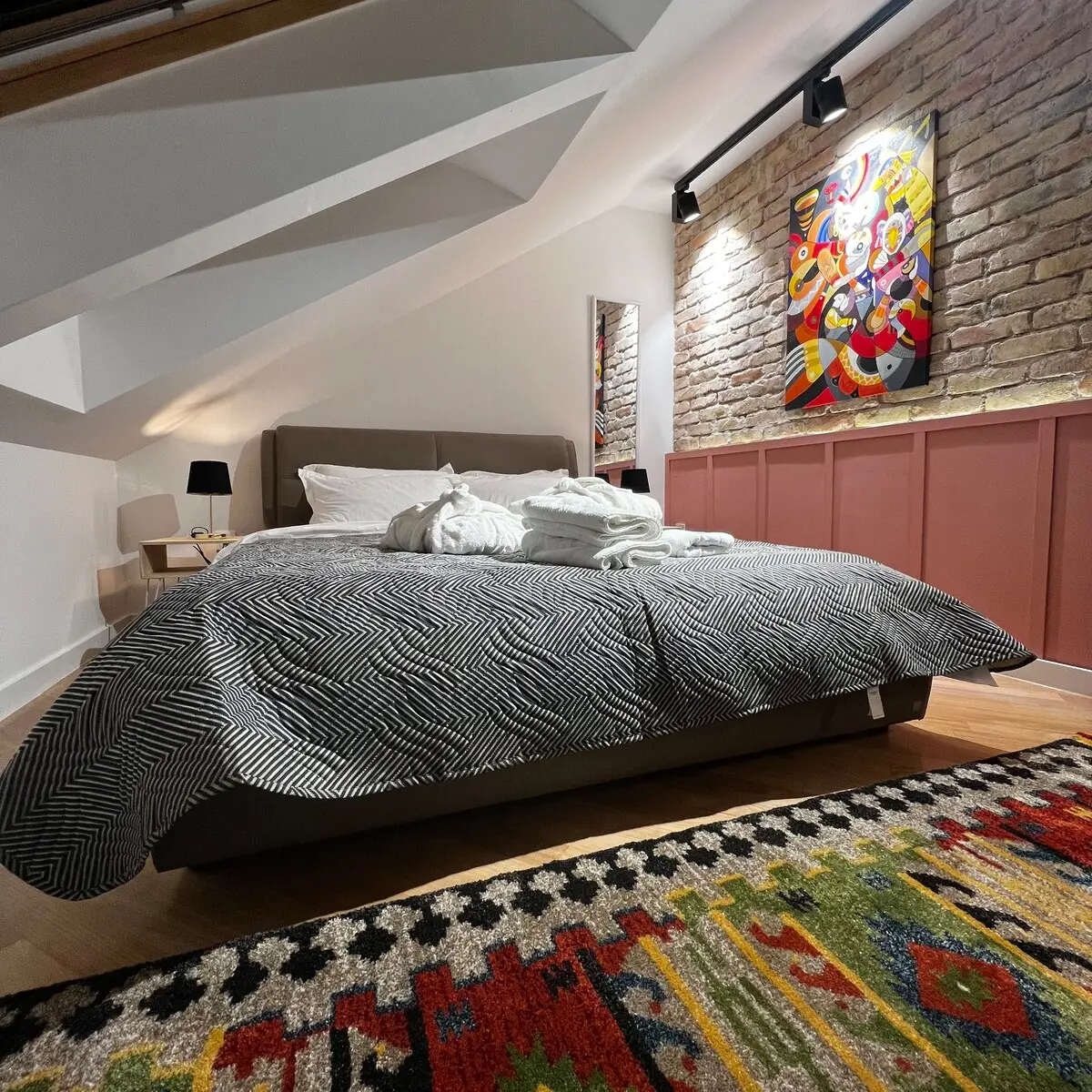 Design Studio Apartment • Boutique Hotel Vibe