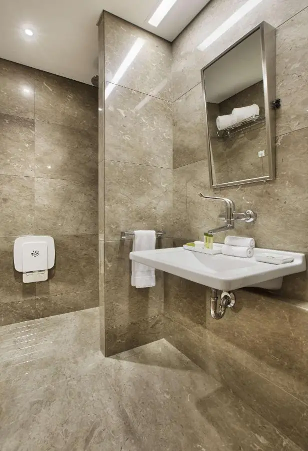 DoubleTree by Hilton Istanbul-Avcilar