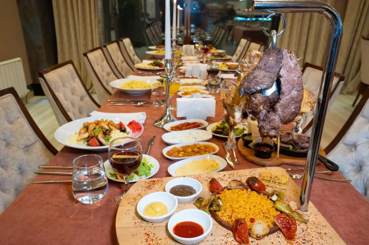 GRAND ANİ HOTEL