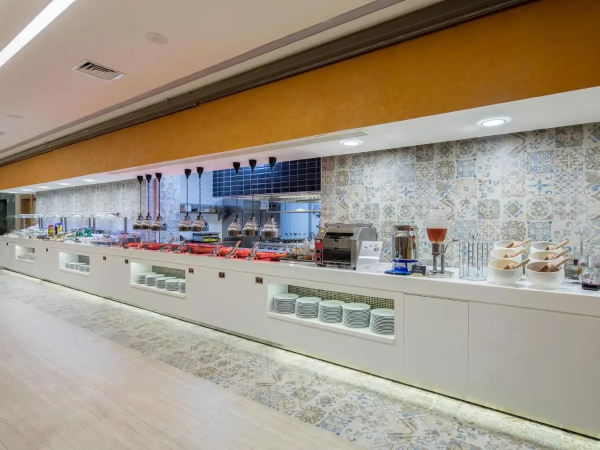 Holiday Inn Antalya - Lara by IHG