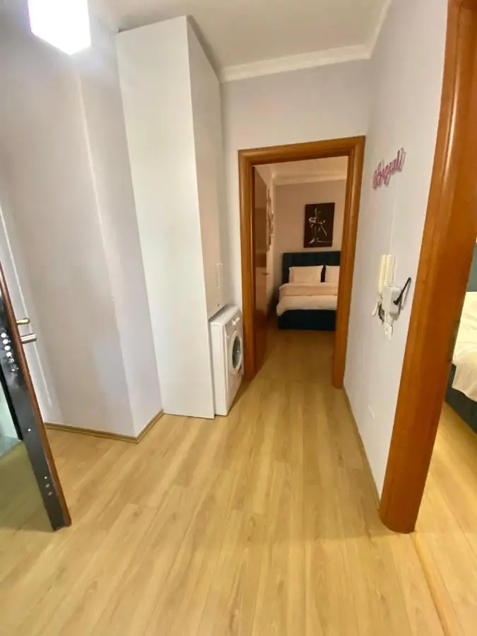 Signature apartment 11