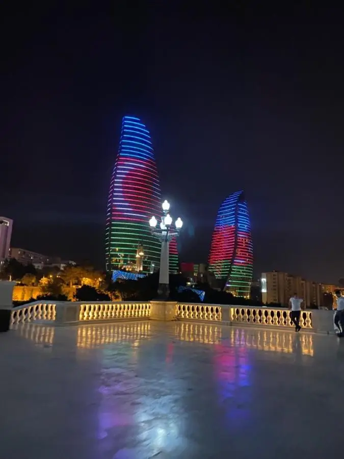 London Hotel Baku