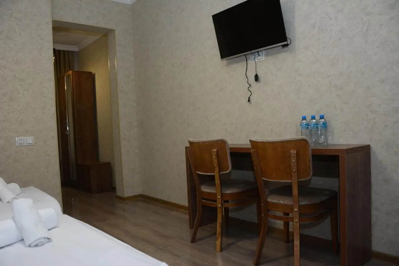 Tulpan Park Hotel