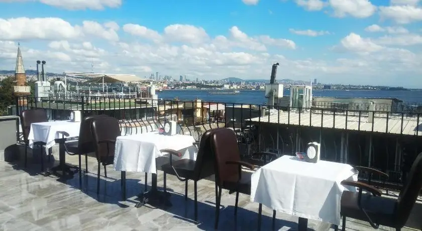 Star Hotel