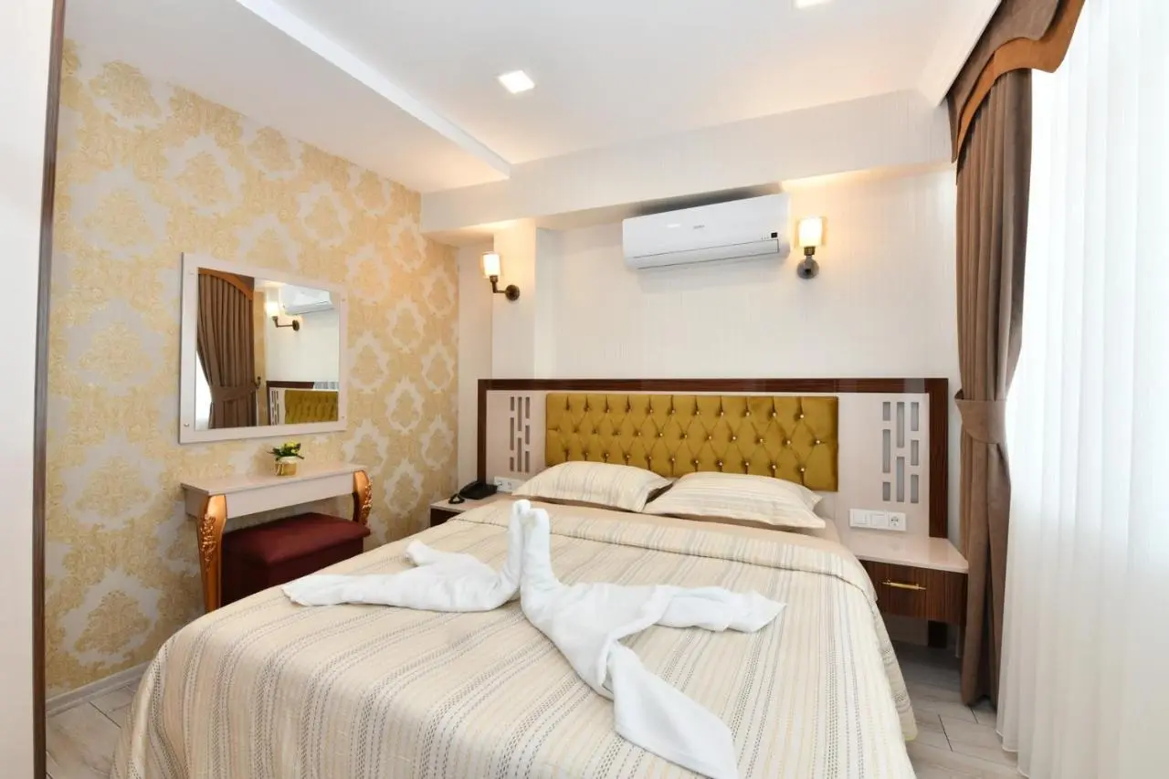 Sea Moon Hotel