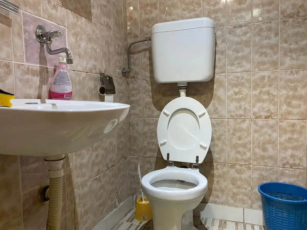 Lav Apartments