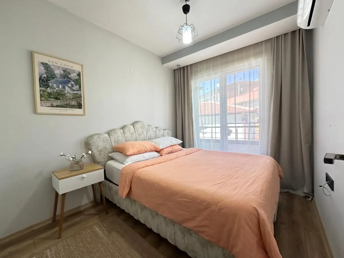 merkezde 2 odalı minimalist ev