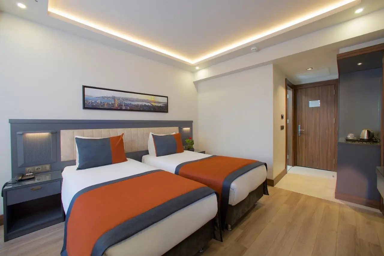 Hotel Eyfel
