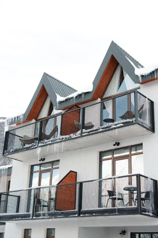 Kazbegi Estate