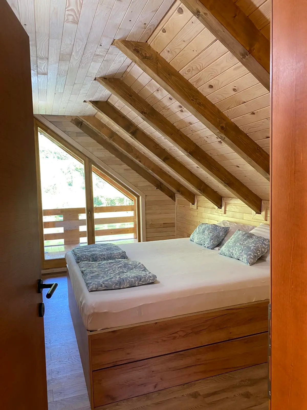 River Cabin "Ana"
