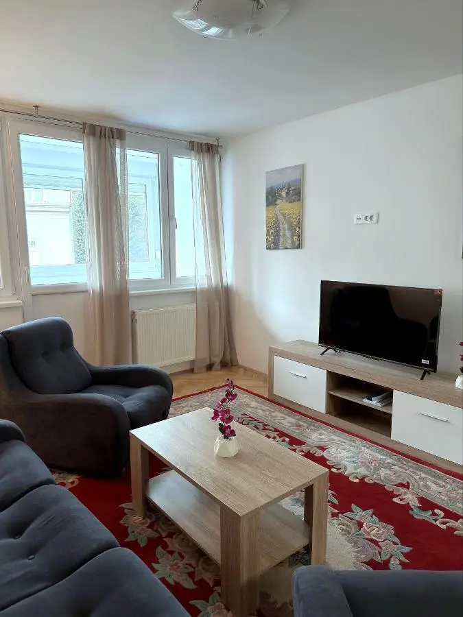Old Square Apartment - Old Town