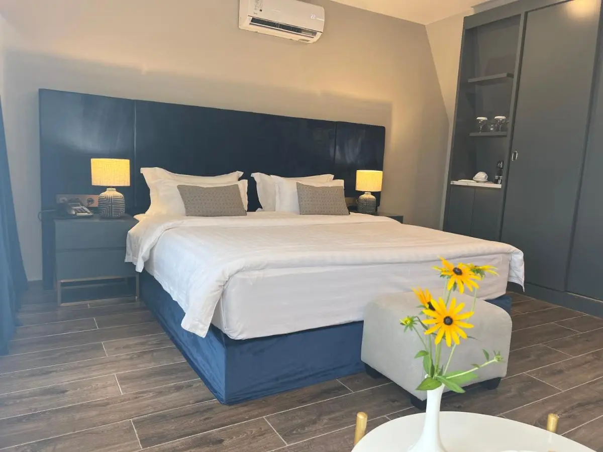 Hotel Aisi